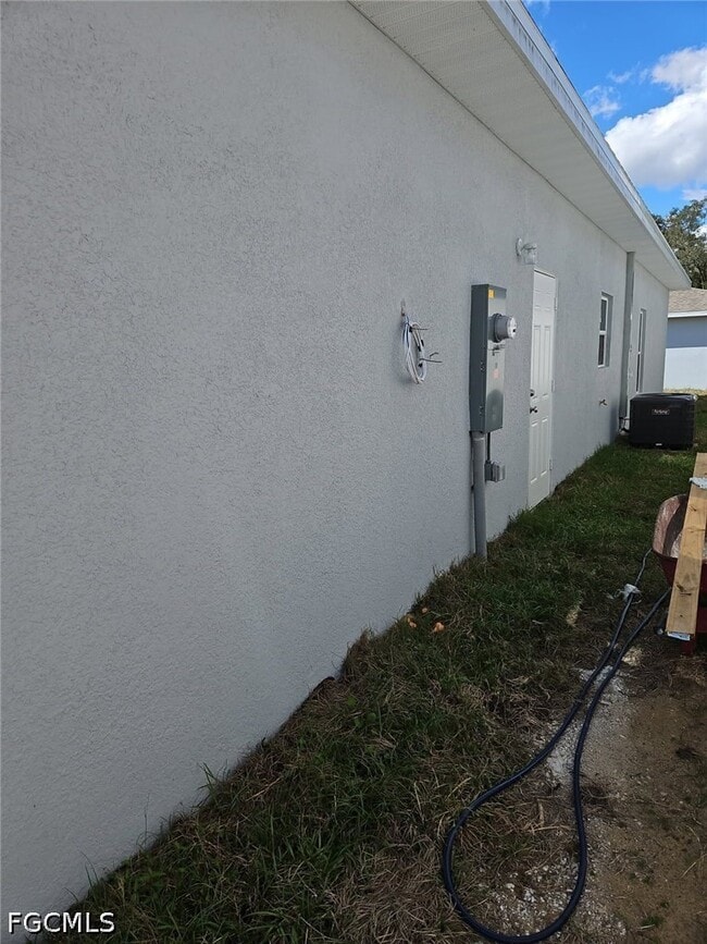 Building Photo - 1483 Las Villas Blvd