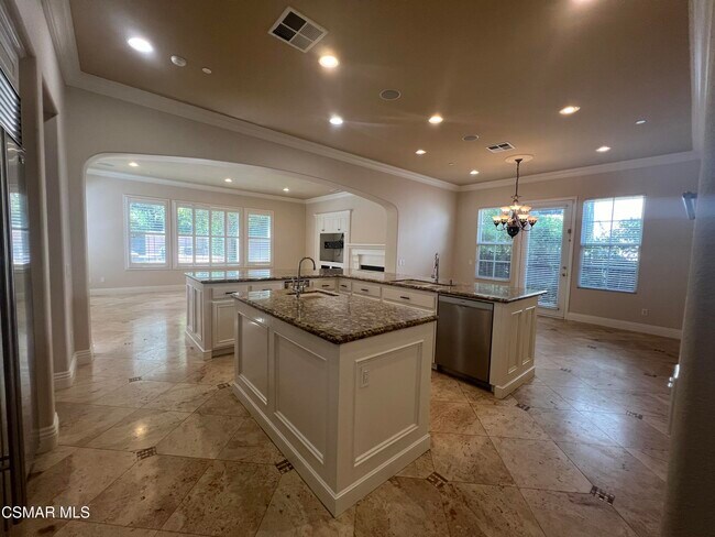 Foto del edificio - 26803 Mont Calabasas Dr