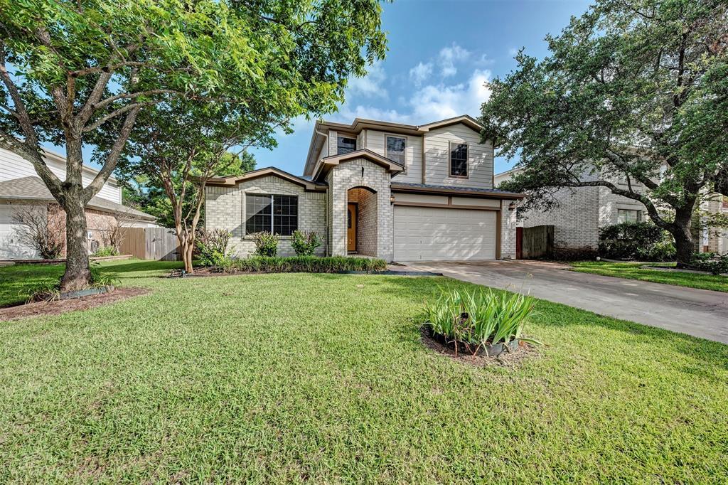 Foto principal - 1902 Hawksbury Way
