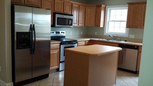 Foto del edificio - Christiansburg, 3 BR / 2 BA, Available NOW