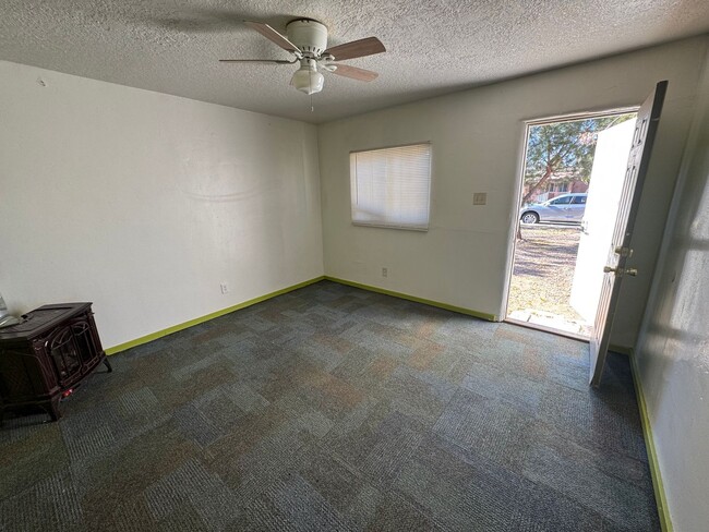 Building Photo - 334 Charleston St SE