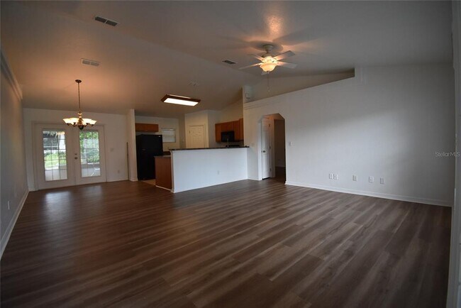 Foto del edificio - 8835 SE 158th St
