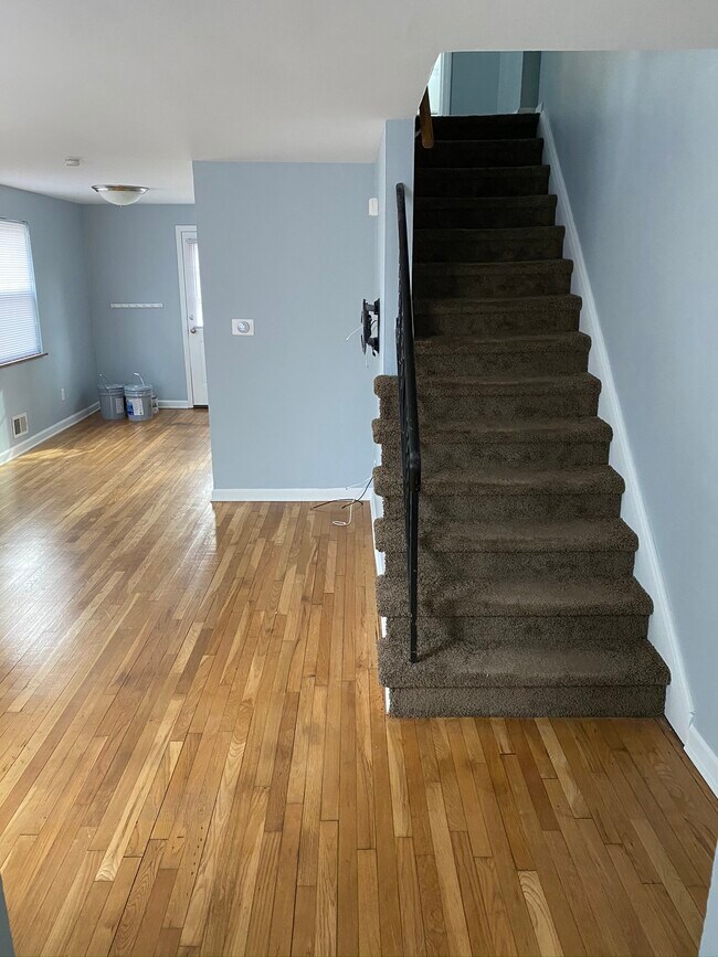 Building Photo - 2851 Bellwood Ave