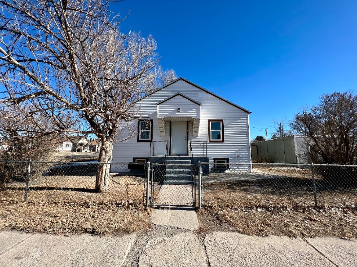 Primary Photo - Updated Single Family Home!