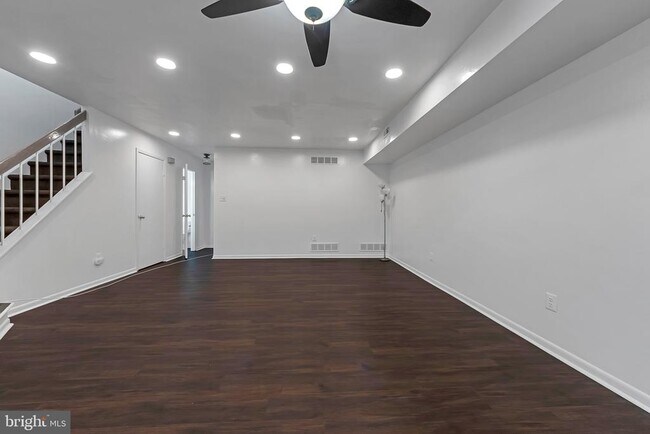 Building Photo - 1463 Tarleton Pl
