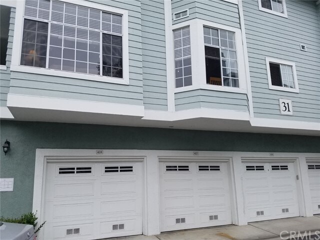 Foto principal - 23412 Pacific Park Dr