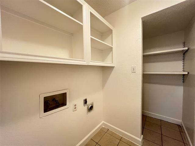 Foto del edificio - 2800 Keller Springs Rd