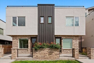 Building Photo - 1370 Yates St