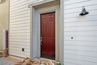Building Photo - 16435 Globetrotter Ave