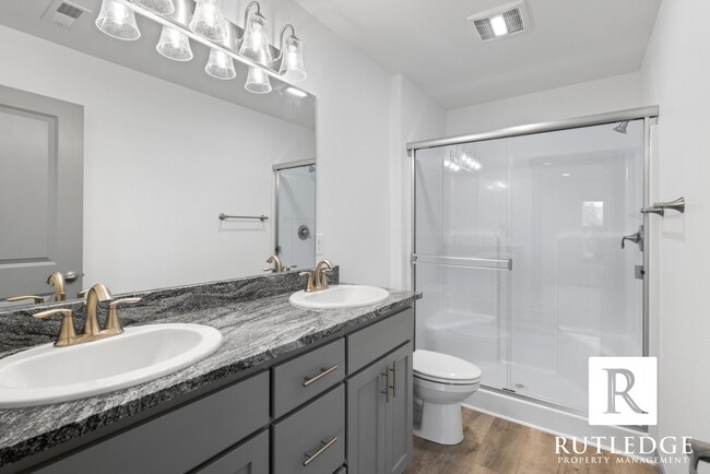 Foto del edificio - 3 Bed/2.5 Bath Townhome in Medford