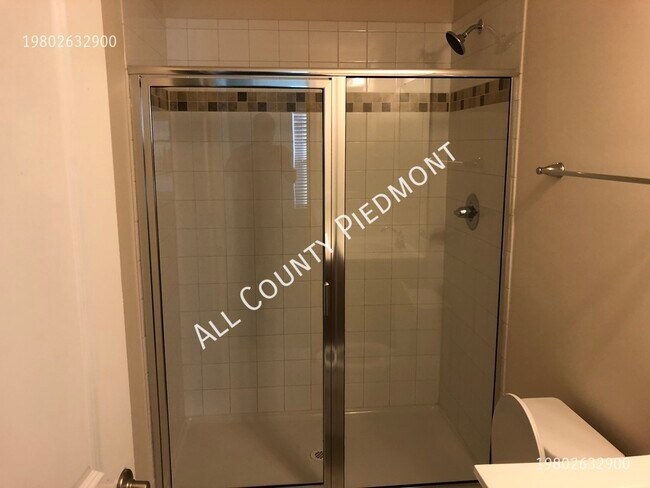 Foto del edificio - 7415 Red Mulberry Way