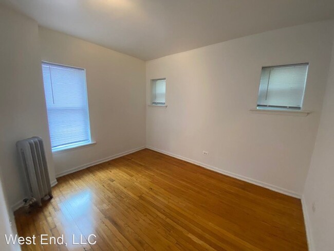 Building Photo - 4946 W Adams St