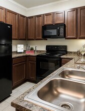 Building Photo - Glenhaven at Star Ranch