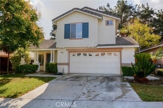 Building Photo - 554 Pointe Vista Ct