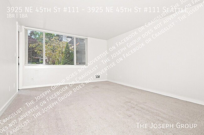 Foto del edificio - 3925 NE 45th St