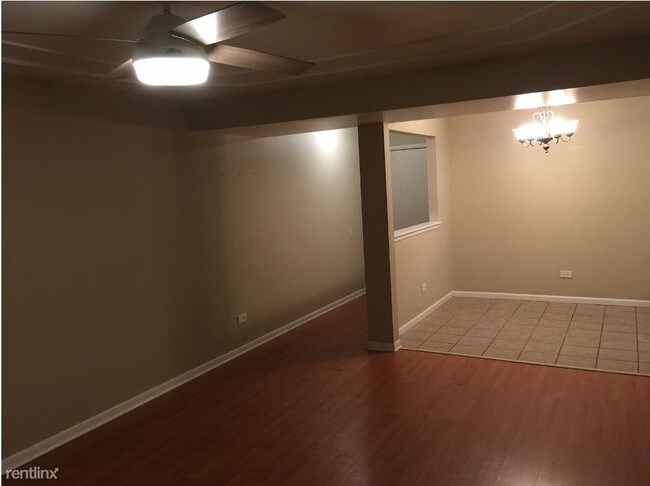 Foto del edificio - 6115 W 94th St