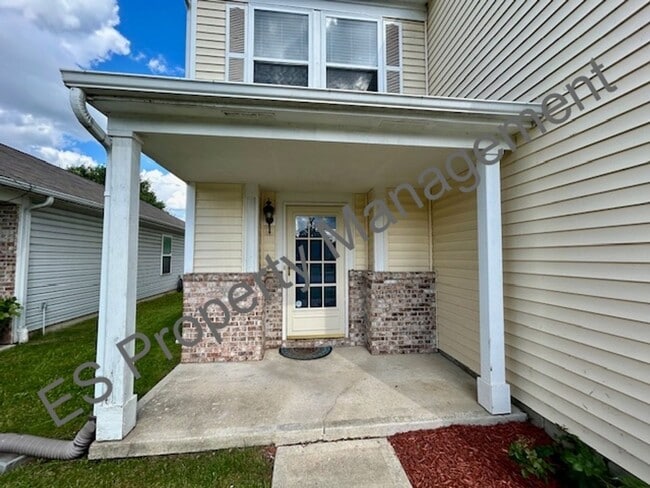 Building Photo - Great 3 Bedroom 2.5 Bathroom Two Story Home with Loft in Lawrence!