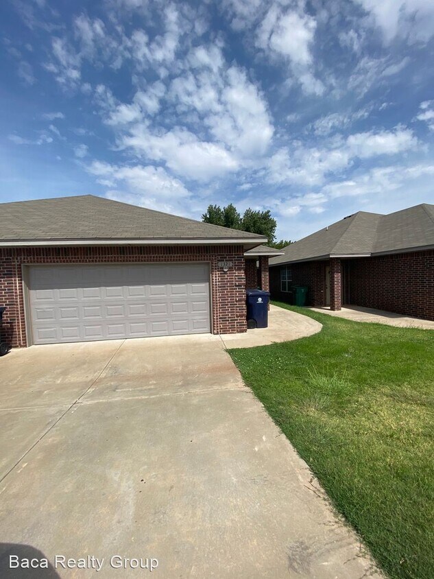 3 br, 2 bath House 1321 A Garden Gate Dr House for Rent in Yukon