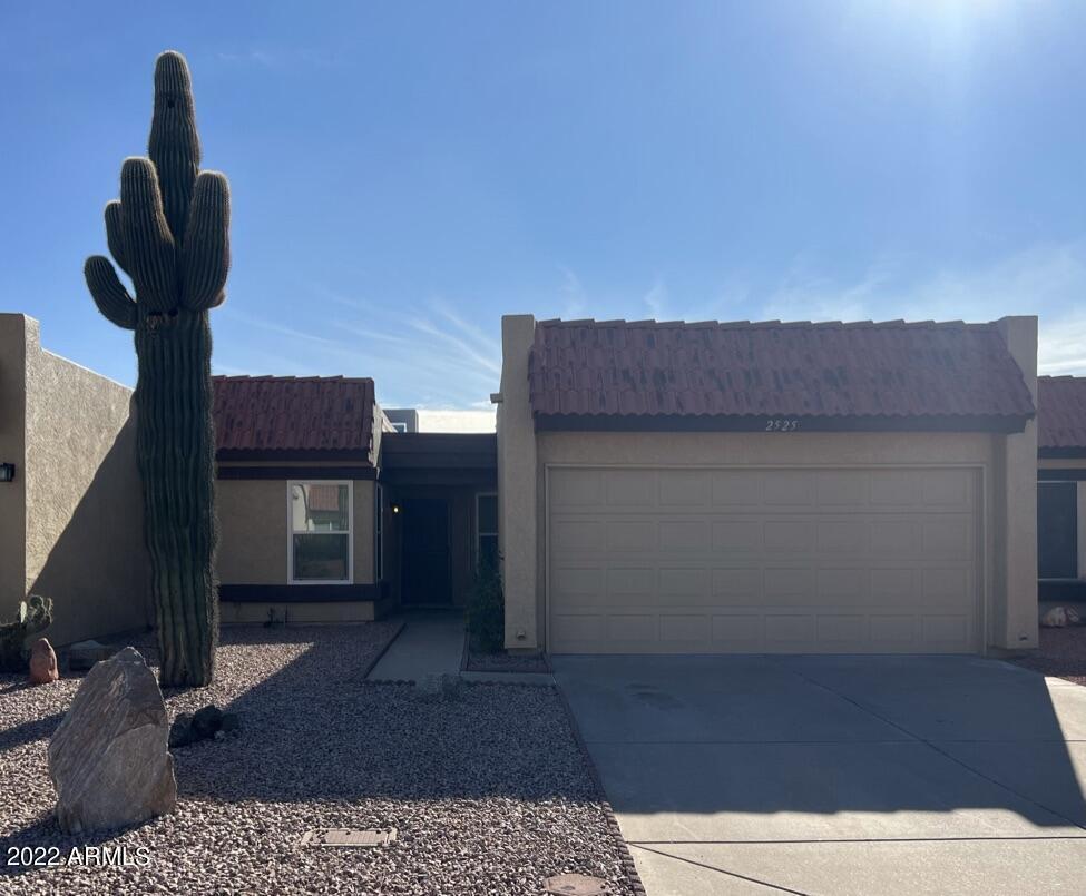 Foto principal - 2525 E Wagoner Rd