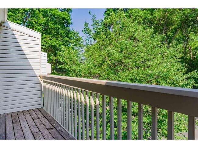 Foto del edificio - 17494 Pond Cir