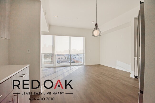 Foto del edificio - 1331 W 7th St