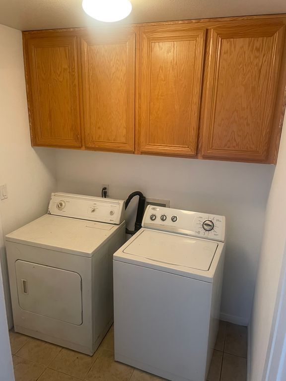 Foto del edificio - 16349 Appletree Ln