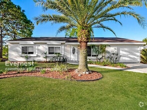 Building Photo - 6667 Carovel Ave