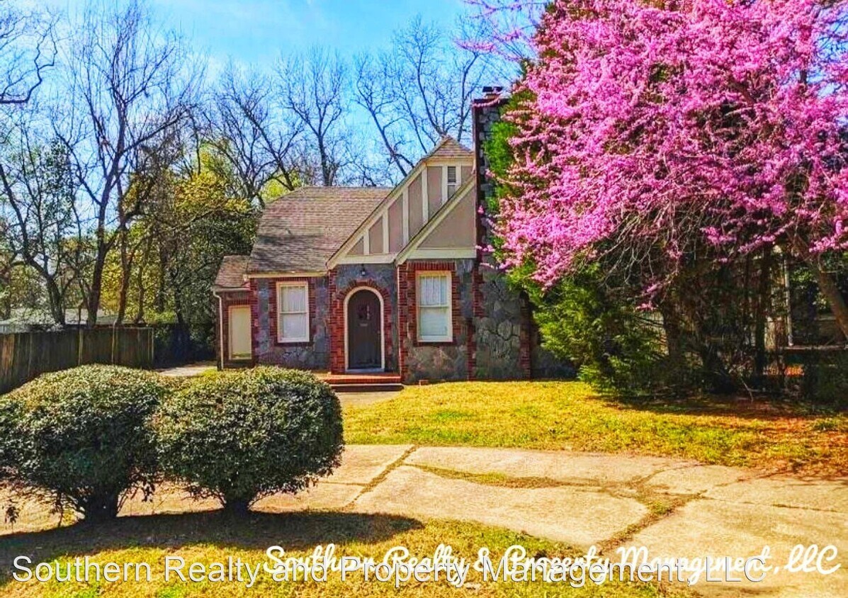 Primary Photo - 3 br, 1 bath House - 2204 Narrow Lane Road