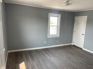 Building Photo - 8 Lane