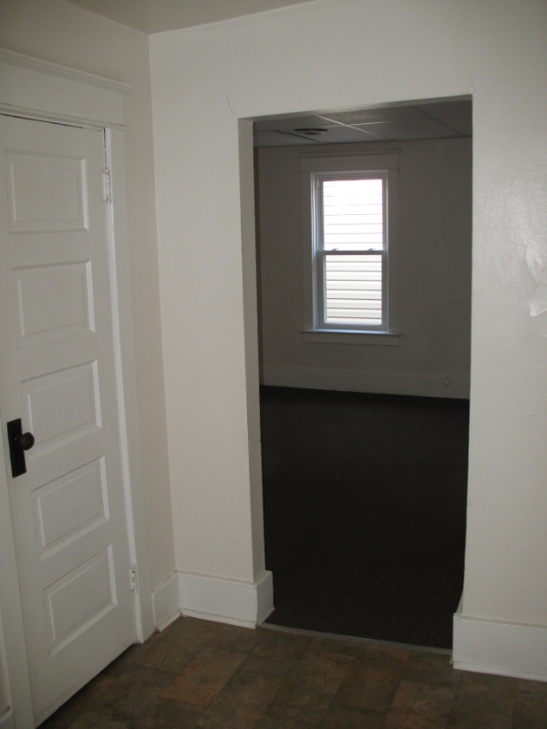 Foto del edificio - 329 E 26th St