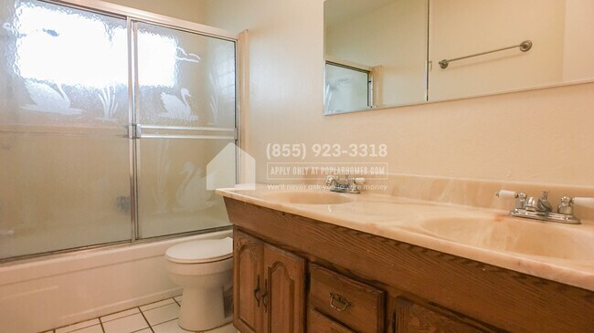 Building Photo - 35893 Blair Pl