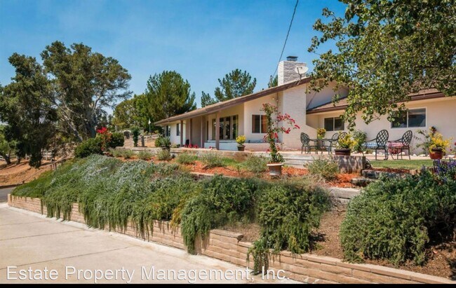 Building Photo - 3 br, 2 bath House - 720 Elsinore Drive