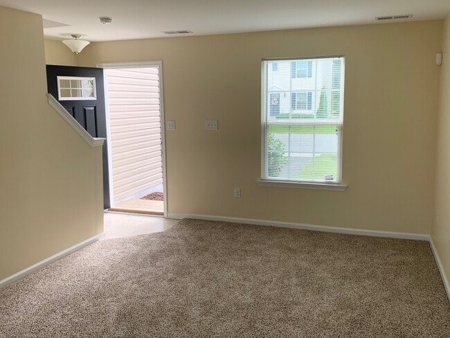 Building Photo - 131 Bobbys Branch Rd