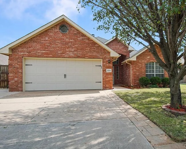 Photo - 13212 Almond Dr House