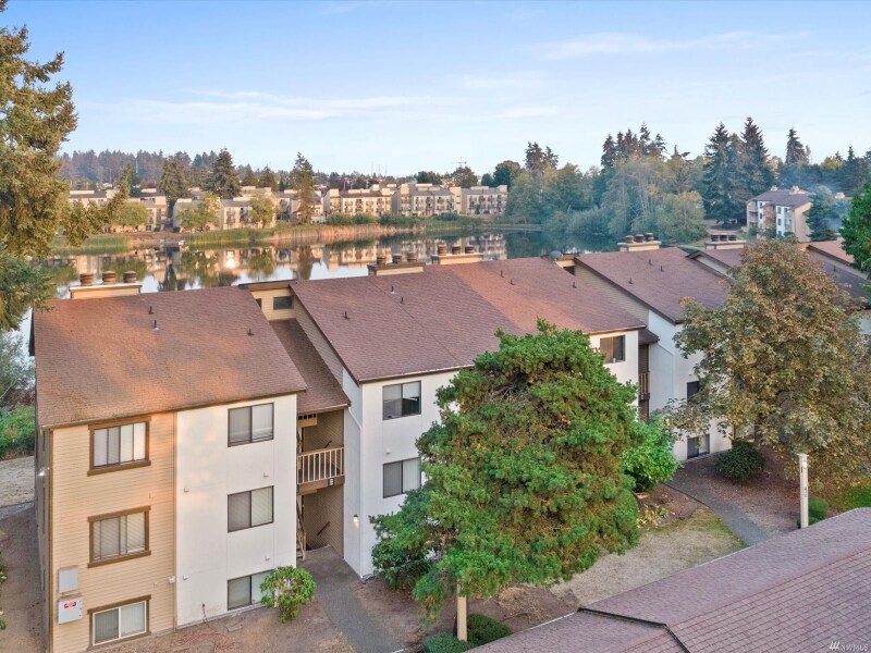 1002 S 312th St Unit 135, Federal Way, WA 98003 Condo for Rent in