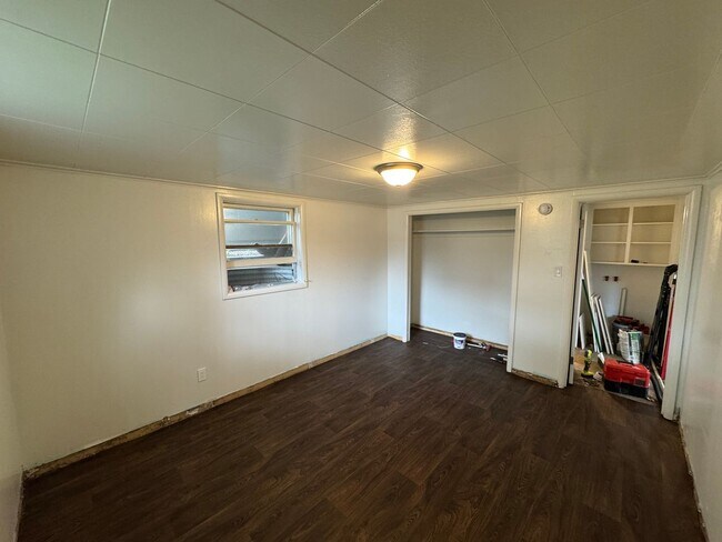 Foto del edificio - 1300 5th Ave N