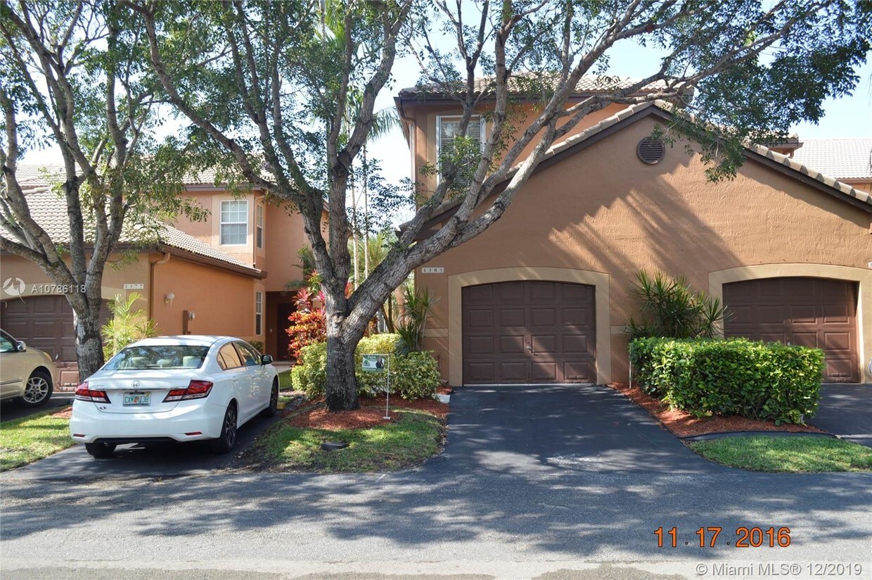 Foto principal - 1383 Veracruz Ln