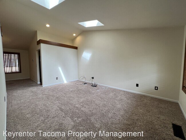 Foto del edificio - 3 br, 2 bath House - 610 Rice Ct