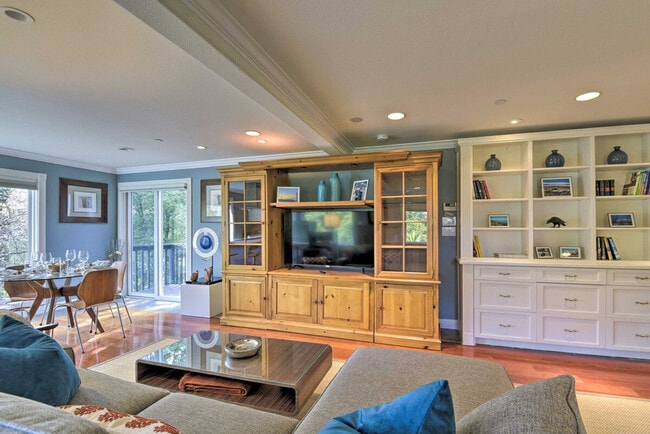 Building Photo - 120 Coleman Dr