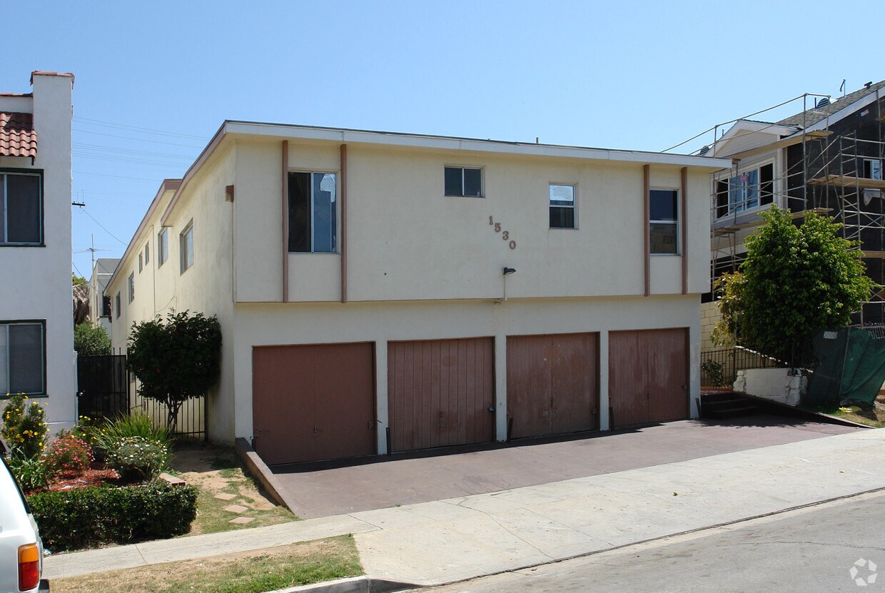 Foto del edificio - 1530 Pine Ave