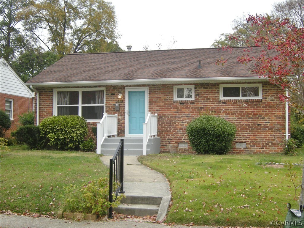 Richmond, 
                        , –