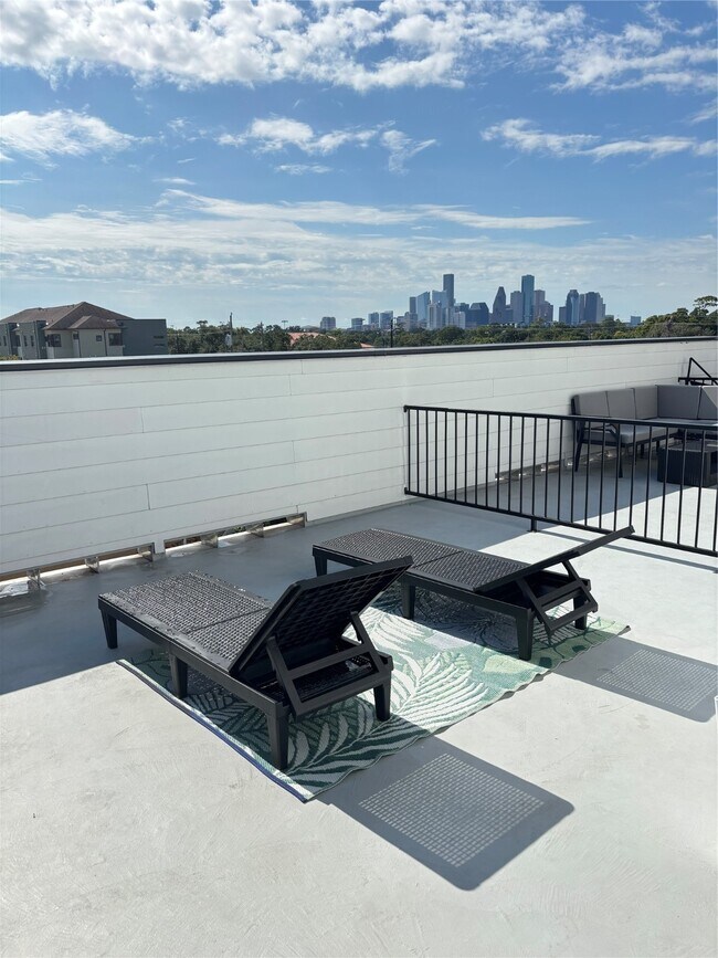 Foto del edificio - 3824 Fulton St