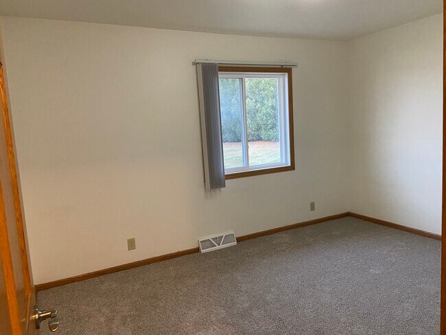 Bedroom 1 - 2119 S Main St