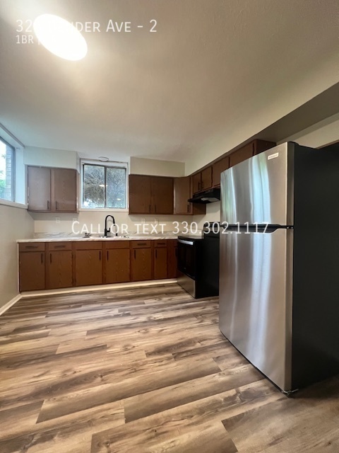Building Photo - Completely remodeled lower level apartment...