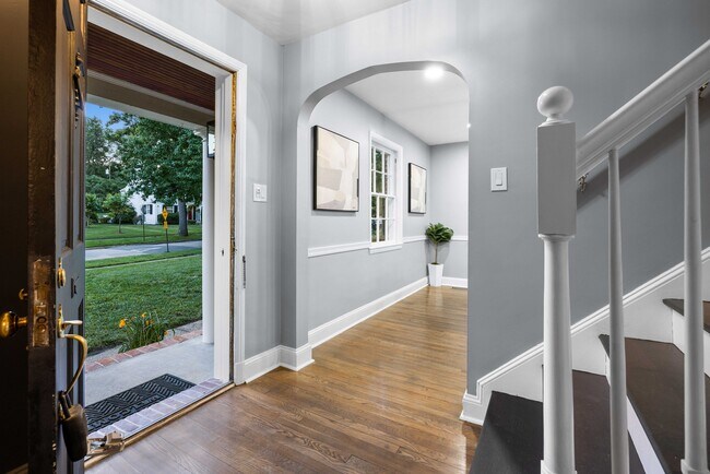 Foto del edificio - 5417 Springlake Way