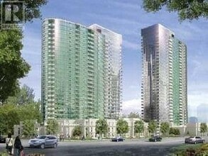 Building Photo - 25 Greenview Ave