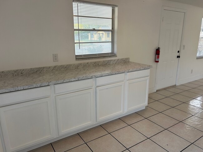 Building Photo - 38825 C Ave