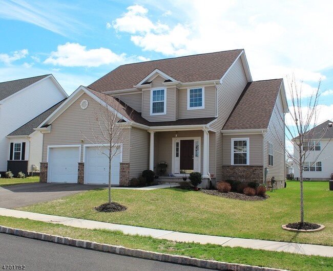 Building Photo - 34 Willocks Cir