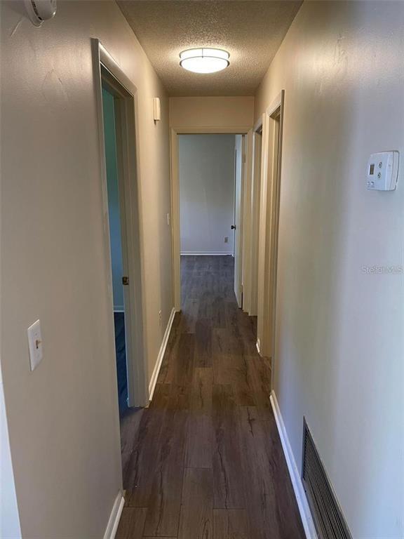 Foto del edificio - 4430 NE Jacksonville Rd