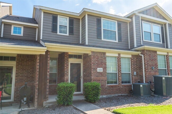 Foto del edificio - 2228 Stonepark Pl